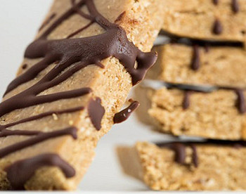 vanilla coconut protein bars