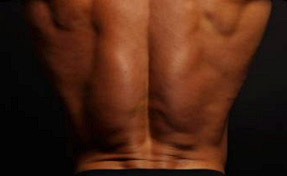 Deadlift Does Not Thicken Your Waist - 3 Reasons Women Need to Deadlift - GymGuider.com