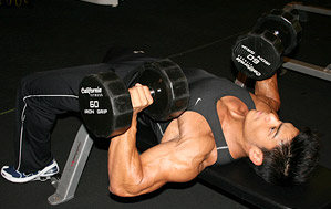 flat dumbbell press